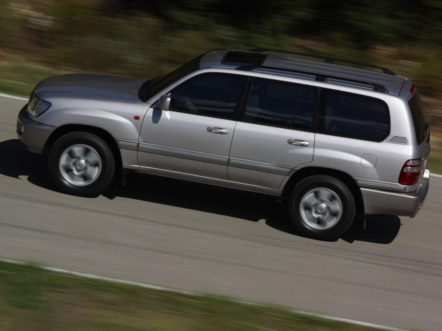  Toyota Land Cruiser 100 VX (J100-101) 1998 года  (фото 12 из 58)
